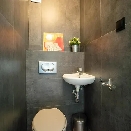 Spacious In Wola By Ecru Wwa91 Апартаменты *